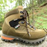 軽登山靴はシリオが人気!値段や評判について